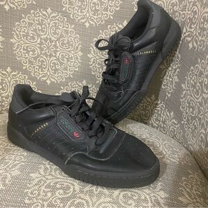 Adidas | Yeezy Calabasas black sneakers